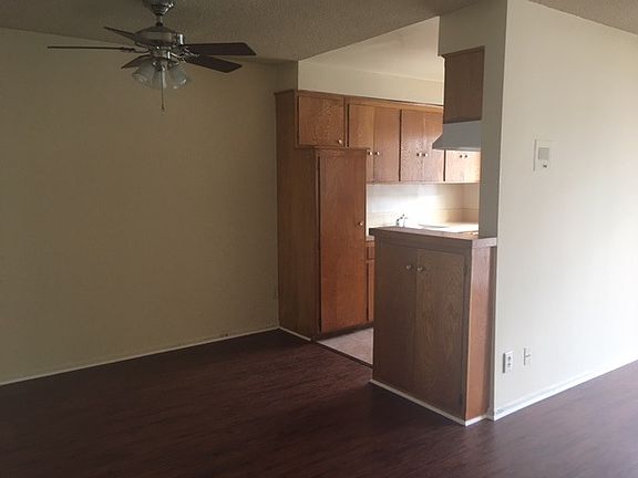 5th image of 3732 Mentone Ave APT 4