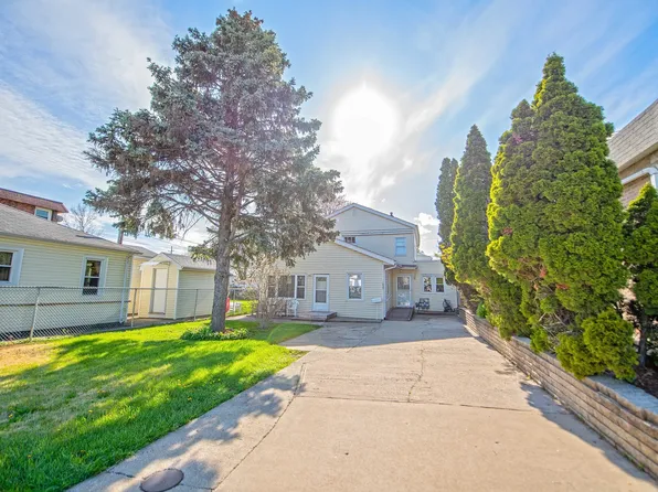 1926 N 18th Ave, Melrose Park, IL 60160