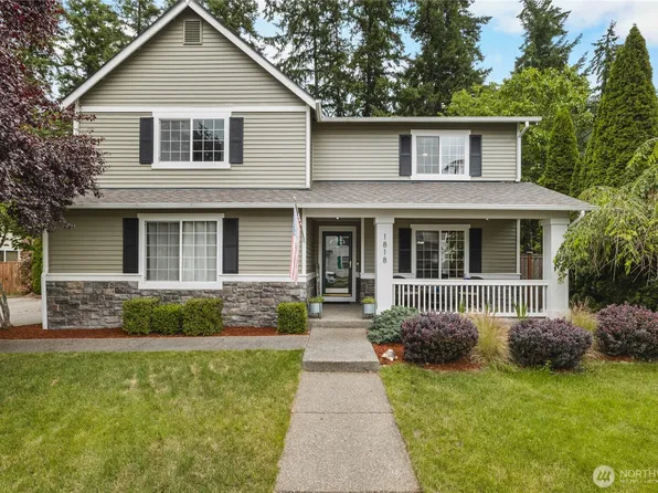 1818 Fisher Avenue, Dupont, WA 98327