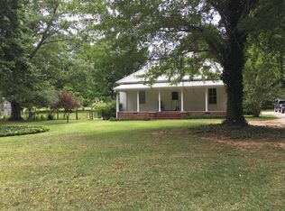 674 S Walkers Mill Rd, Griffin, GA 30224