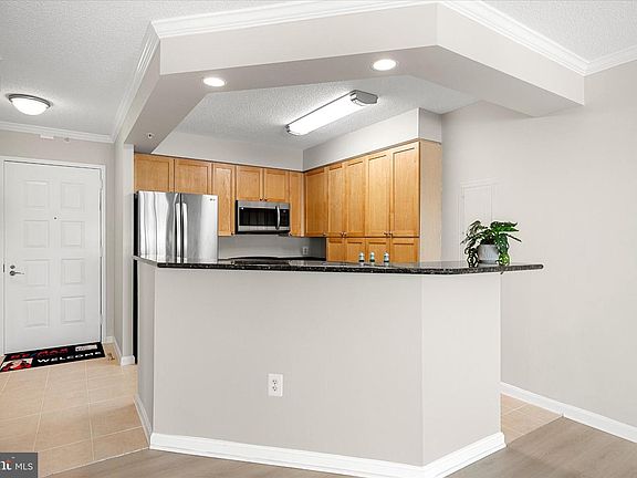 3rd image of 3101 N Hampton Dr APT 1005