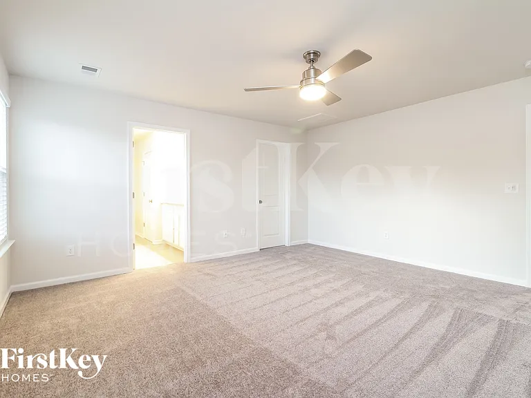 1003 Mission Hill Ln — Photo 7