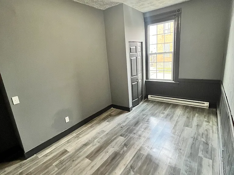 1327 Elam St #2 — Photo 5