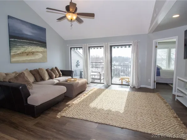 108 Robinwood Dr Unit 3D, Lake Ozark, MO 65049