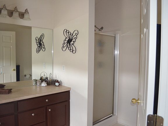 5th image of 8417 Parkside Dr