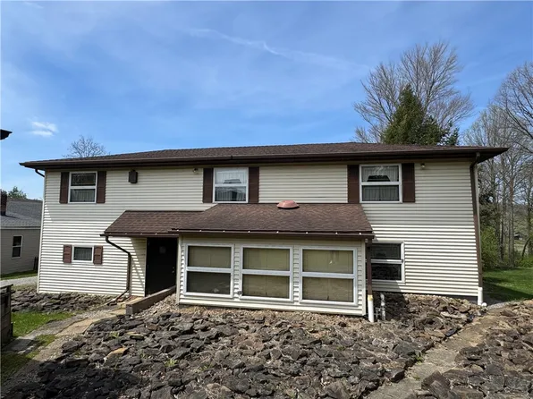 231 Pine Run Church Rd, Apollo, PA 15613