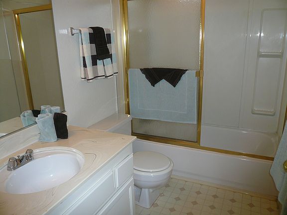 2nd image of 6411 Benning St #2B-2Ba-1102Sqft