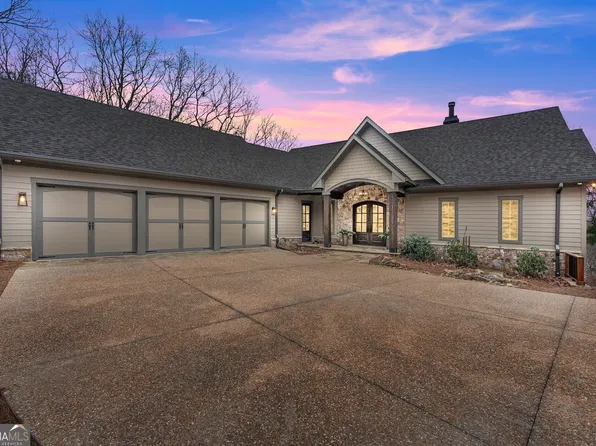 640 N Shore Dr, Cleveland, GA 30528