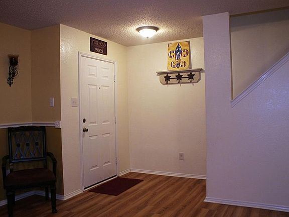 2nd image of 817 Bigfork Dr