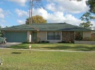14752 Paddock Dr, Wellington, FL 33414