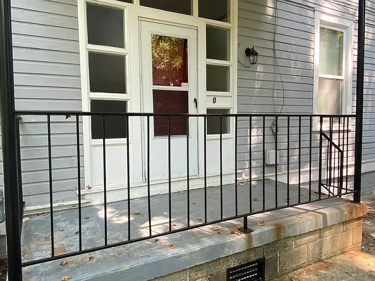 1222 Broad St #D — Photo 2