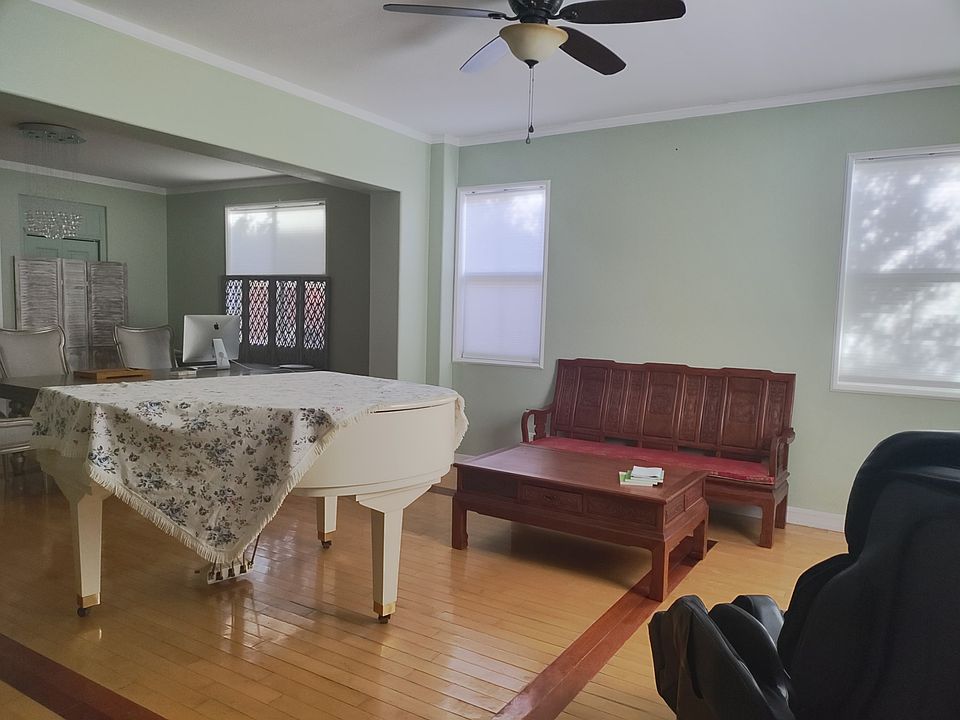1st image of 8564 Mill Pond Pl