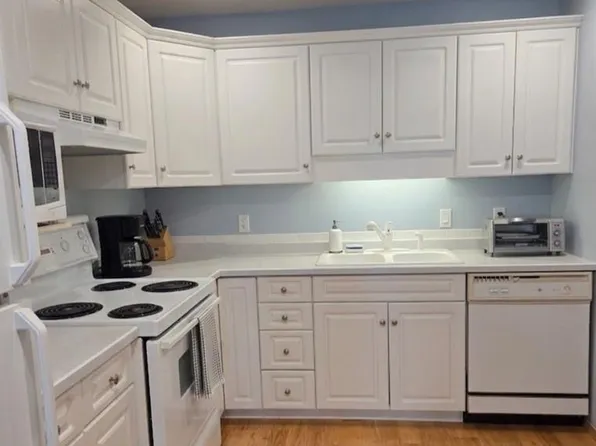 UNIT 205-2244 SMITH STREET, Regina, SK S4P 2P4