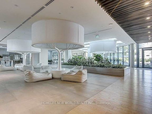 5th image of 100 Harbour St #3005