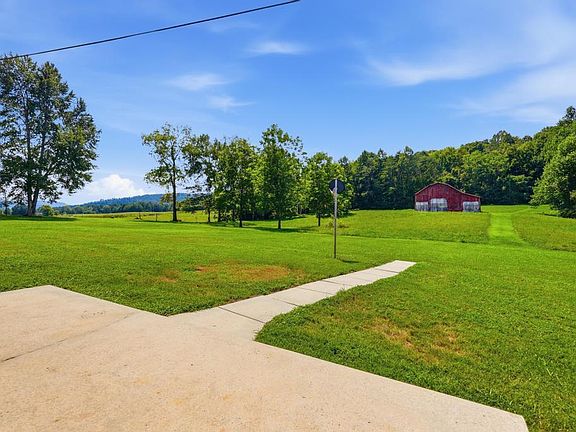 3rd image of 500 Wilder Hwy