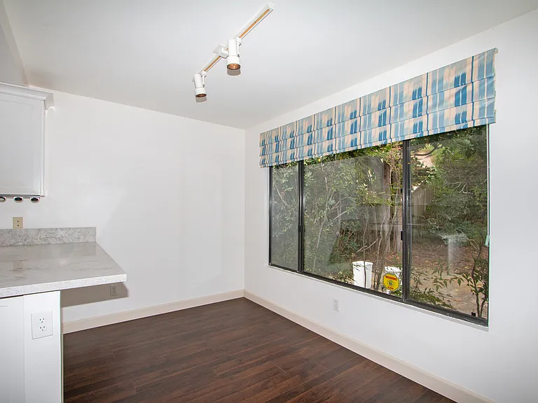 3740 Overpark Rd — Photo 11