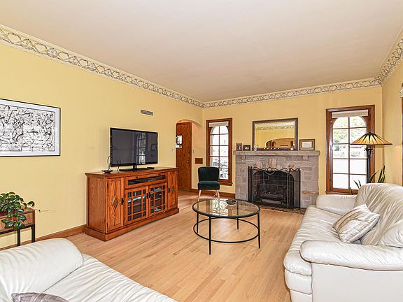 5th image of 3525 W Verona Ct