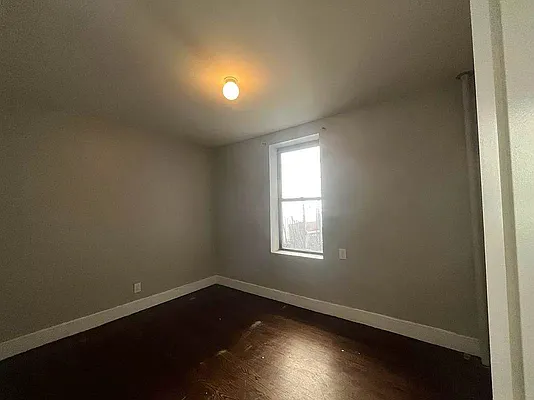 Rented by Premier One Realty LLC | media 11