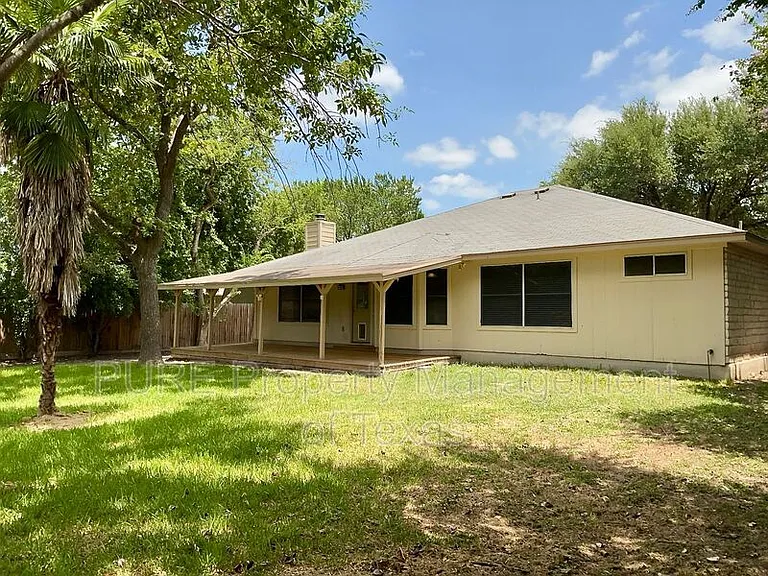 1102 Leah Ln — Photo 19