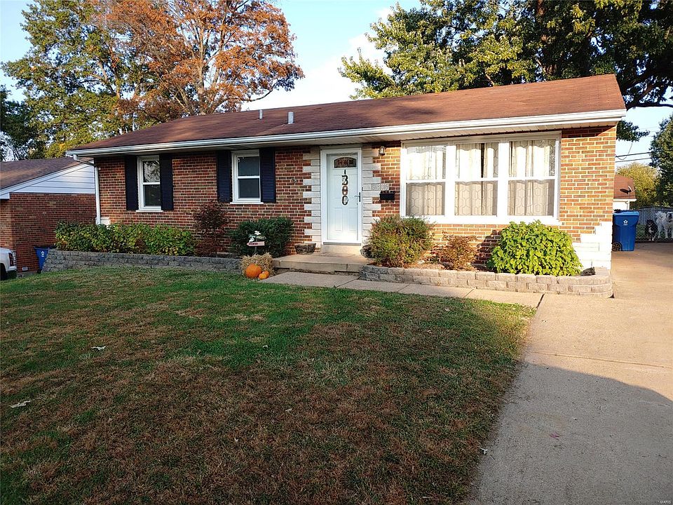 1st image of 9806 Glenmont Dr