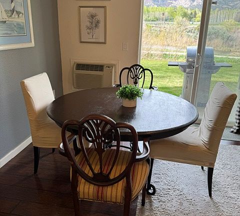 2nd image of 571 Riverview Dr #1202