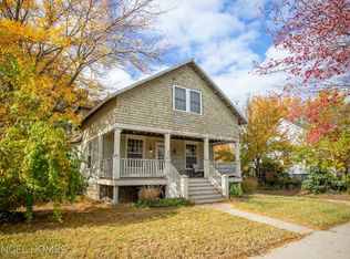 413 Pine St, Spring Lake, MI 49456