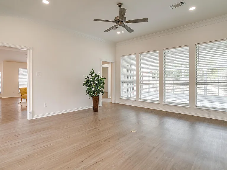 3212 Riverwood Dr — Photo 23
