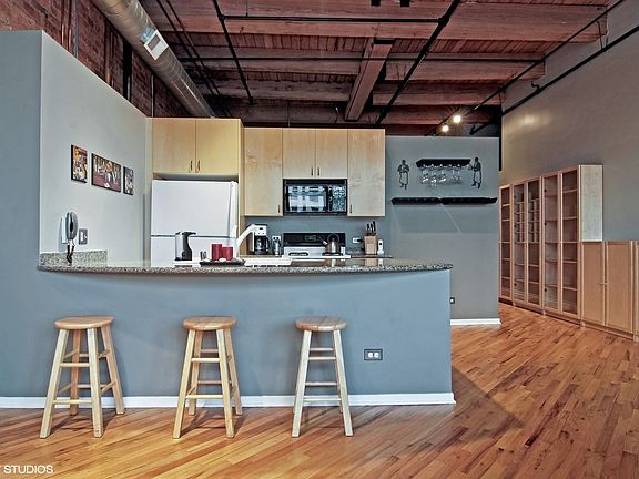 4th image of 1243 S Wabash Ave APT 502