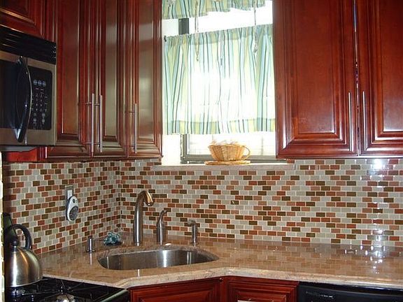 Kitchen Backsplash