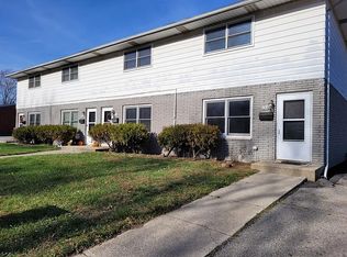 1556 E 34th Ave #4, Hobart, IN 46342