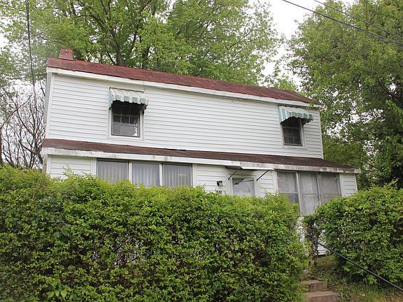 2nd image of 501 Edmund St