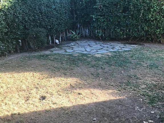 4th image of 185 S Parkwood Ave