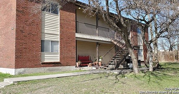 2nd image of 538 Dukeway APT C