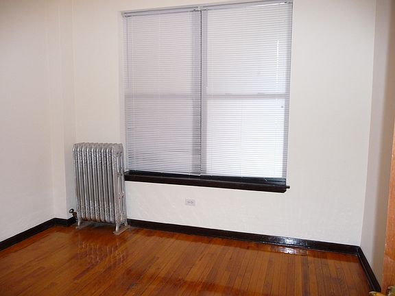 3rd image of 7205 S Yale Avenue # Fl 3rd
