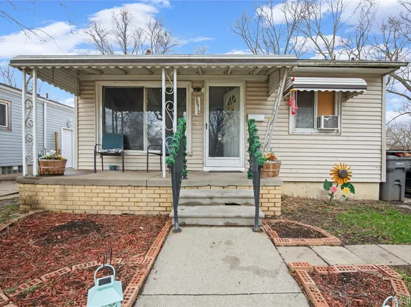 29510 Glenwood St, Inkster, MI 48141