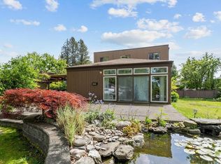 14246 102nd Ave, Surrey, BC V3T 5A5