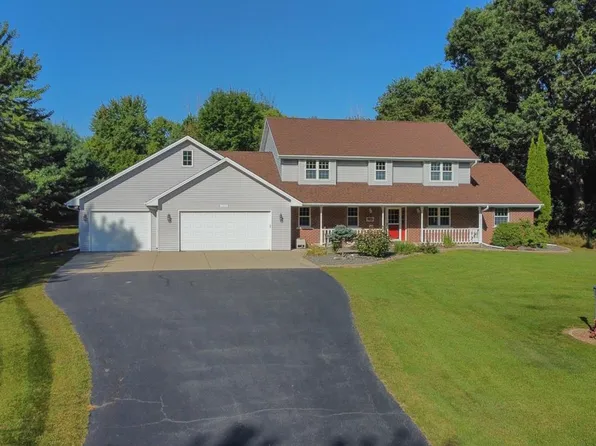 2335 Autumn Ridge Trl, Green Bay, WI 54313