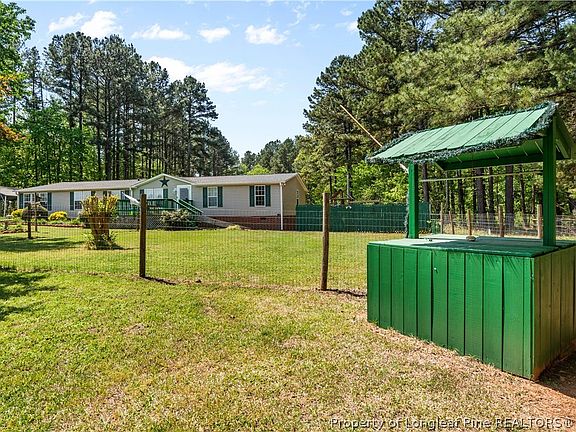 3rd image of 2954 Underwood Rd