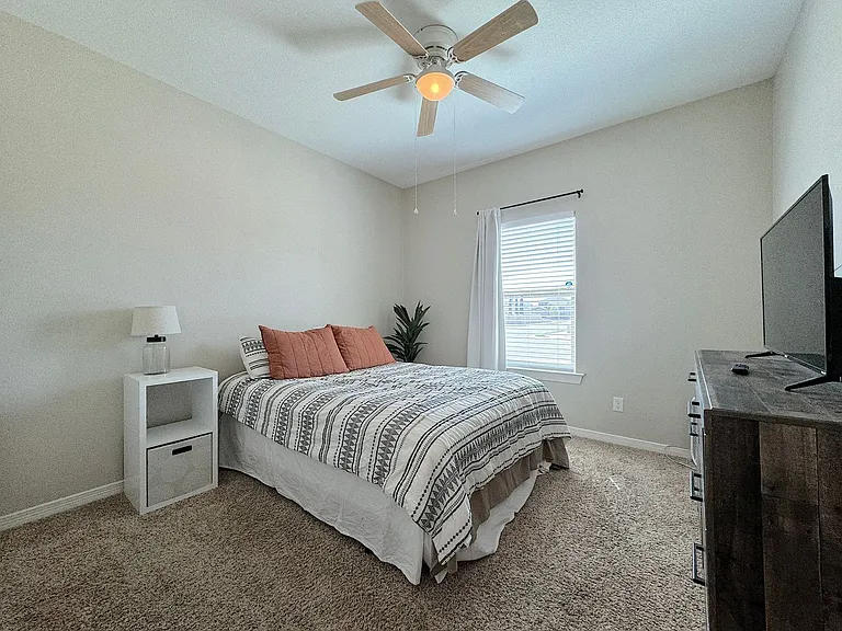 14215 Bluesky Point Ct — Photo 14