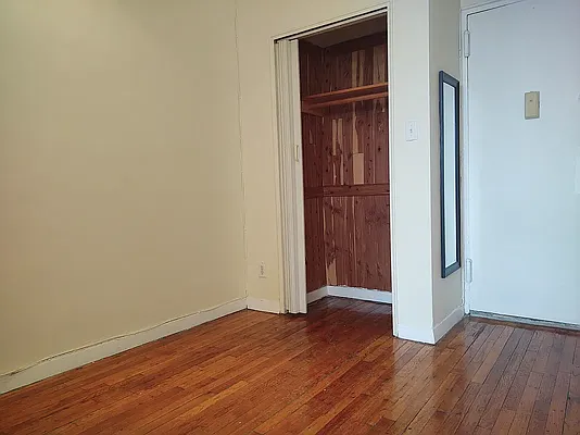 Rented by Limestone Realty Bklyn, LLC | media 11