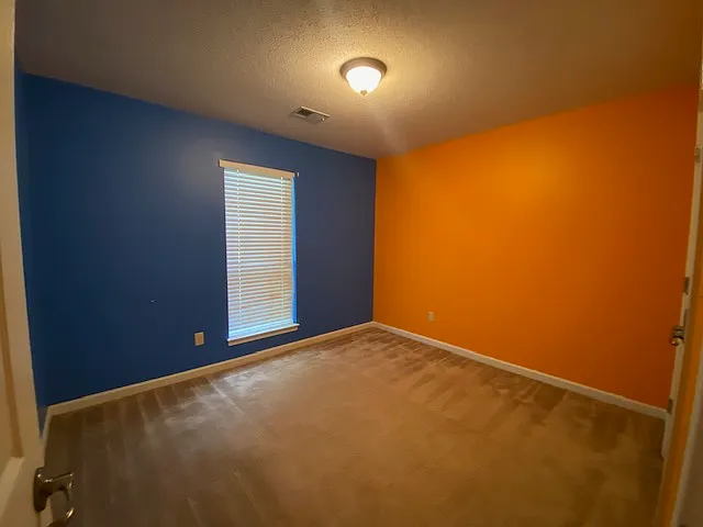 6098 Ravenwood Lake Dr E — Photo 24