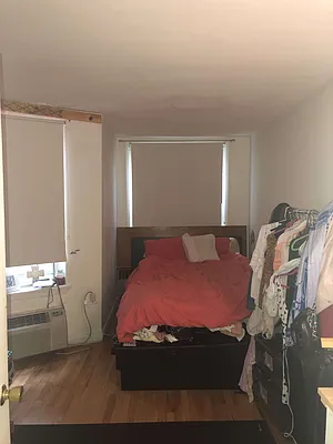 Rented by Metroline Realty | media 6