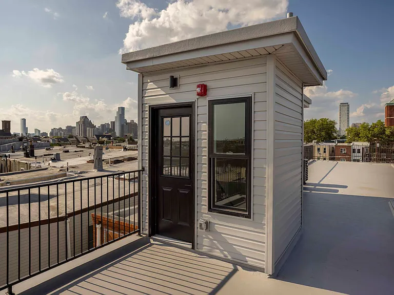 720 Christian St #3 — Photo 2