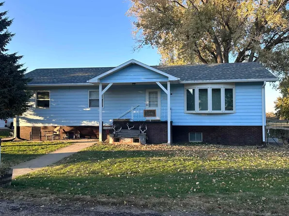 703 Rockford St, Elwood, NE 68937
