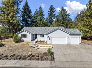 305 School Ave, Brownsville, OR 97327