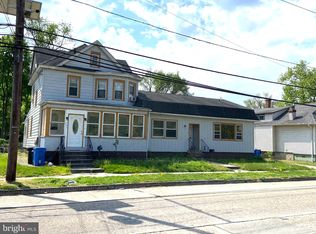 709 Crown Point Rd, Westville, NJ 08093