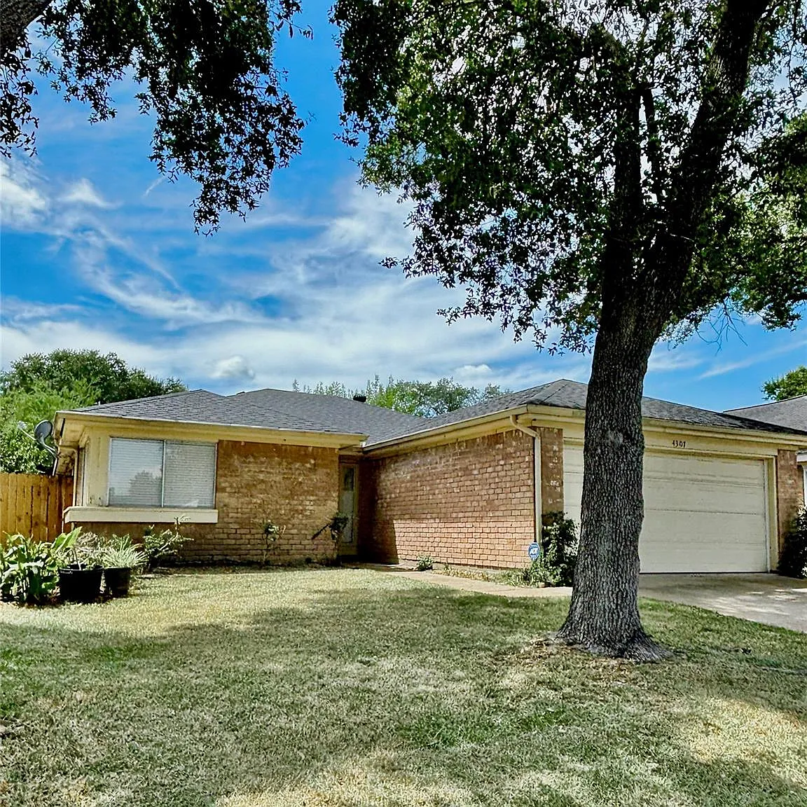 3 bed, 2.0 bath, 1548 sqft, $1,795 — Photo 1