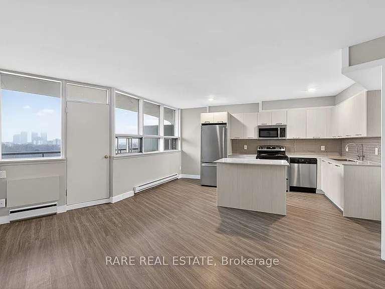 4340 Bloor St W #602 — Photo 2