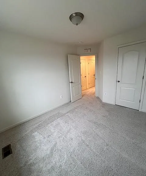 119 Clifton Mnr — Photo 16