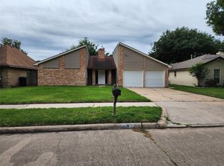 6111 Bihia Forest Dr, Houston, TX 77088